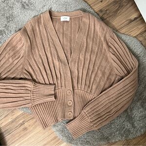 Aritzia Wilfred Women's Tan Cardigan Sweater
